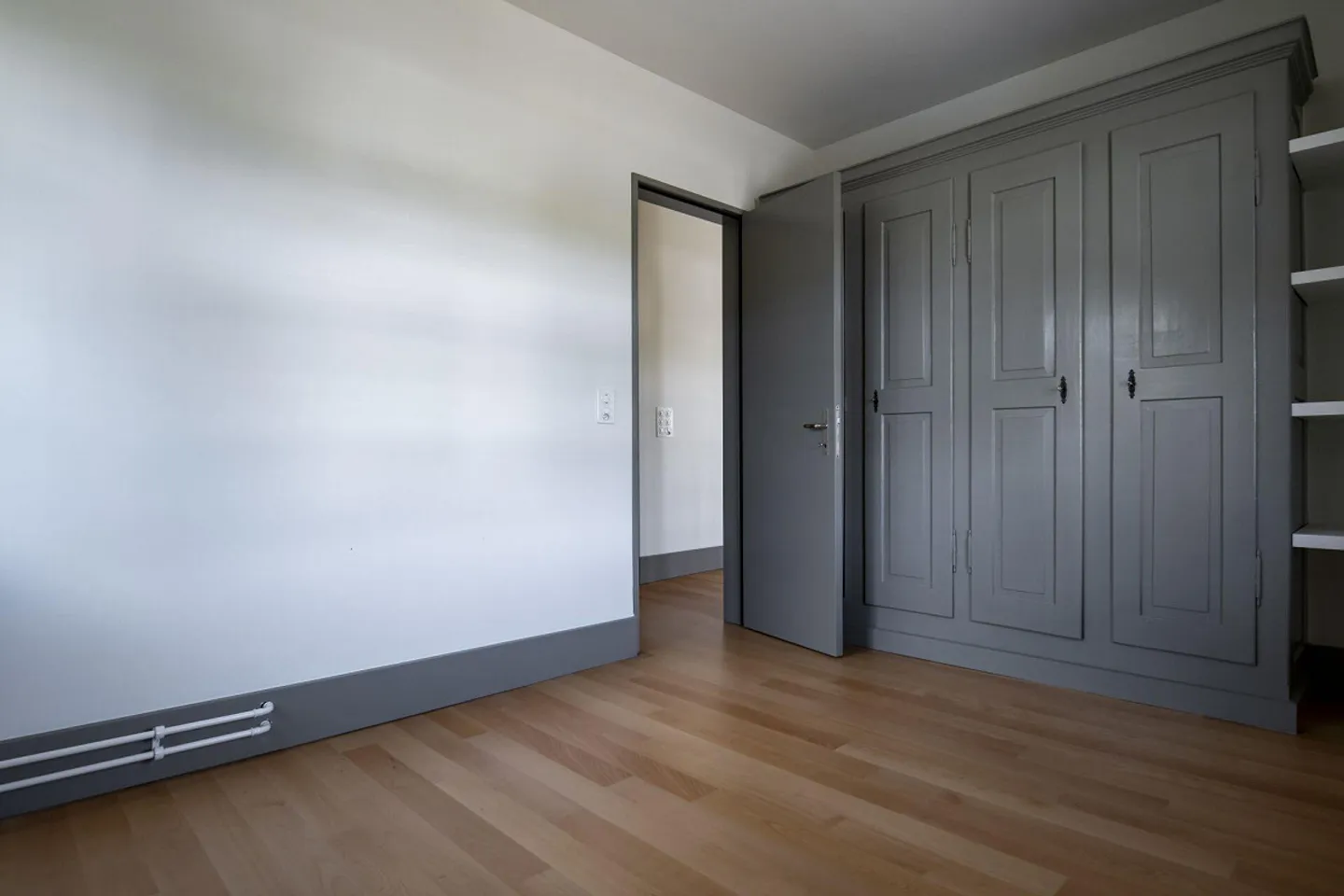 Incantevole appartamento con 3 camere in posizione centrale a Laufen - Foto 5 di 8