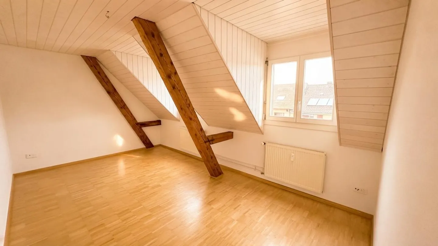 Unique penthouse apartment with gallery in the Breite district - Photo 9 of 10