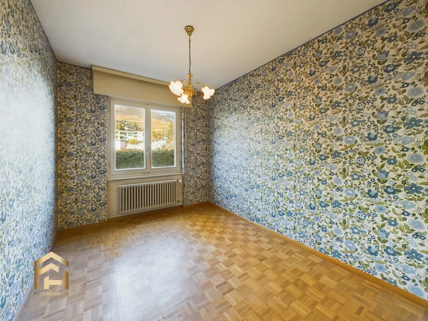 Central 4.5-room apartment with great potential - Photo 8 of 13