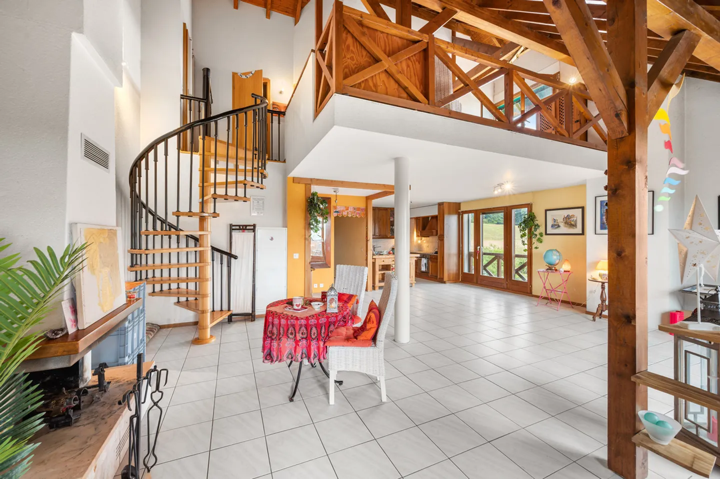 Superbo duplex di 4,5 stanze di 145 m² con carattere e vista libera - Dizy - Foto 1 di 11