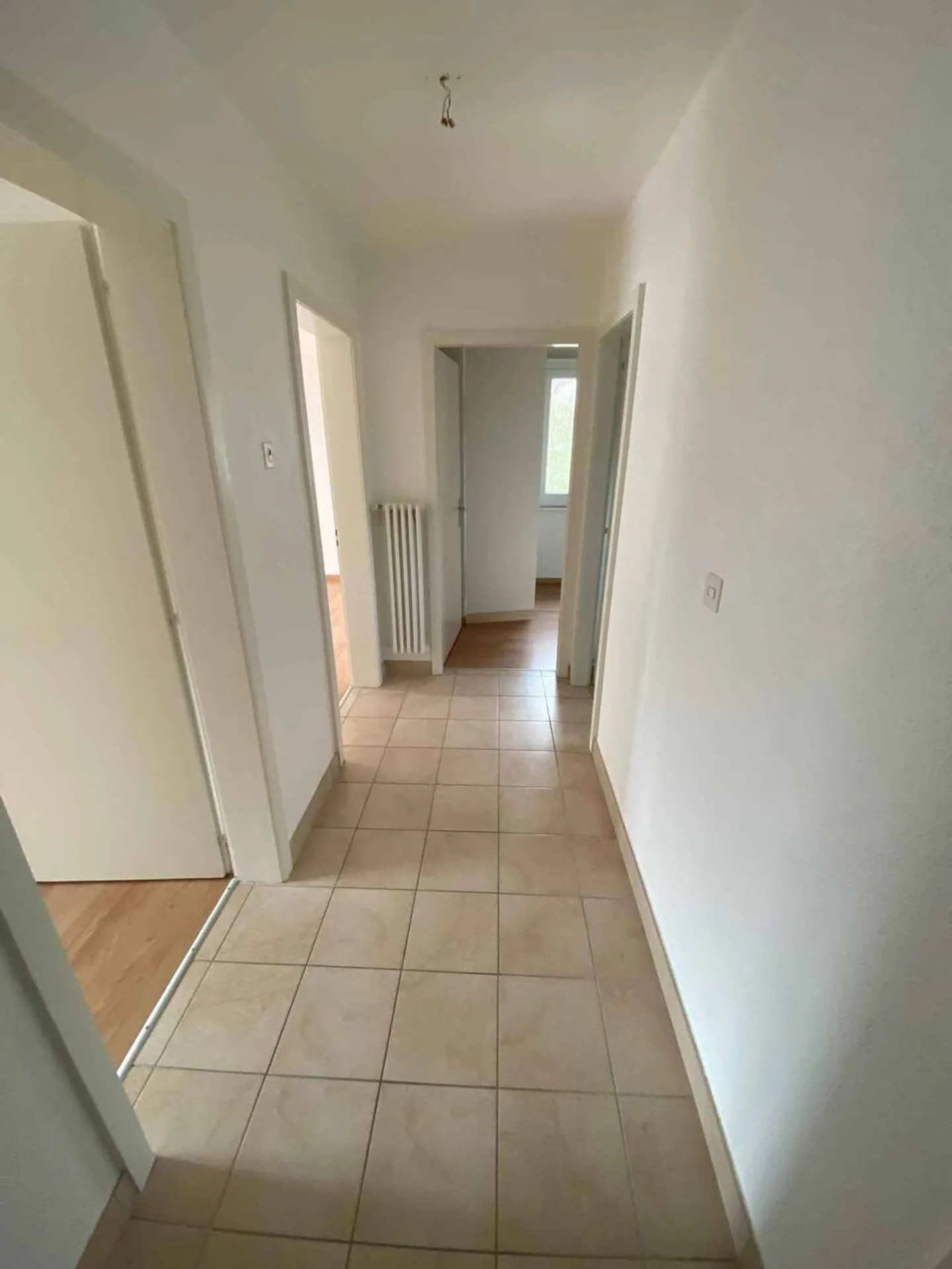 Appartamento 3.5 camere affascinante - Foto 2 di 13