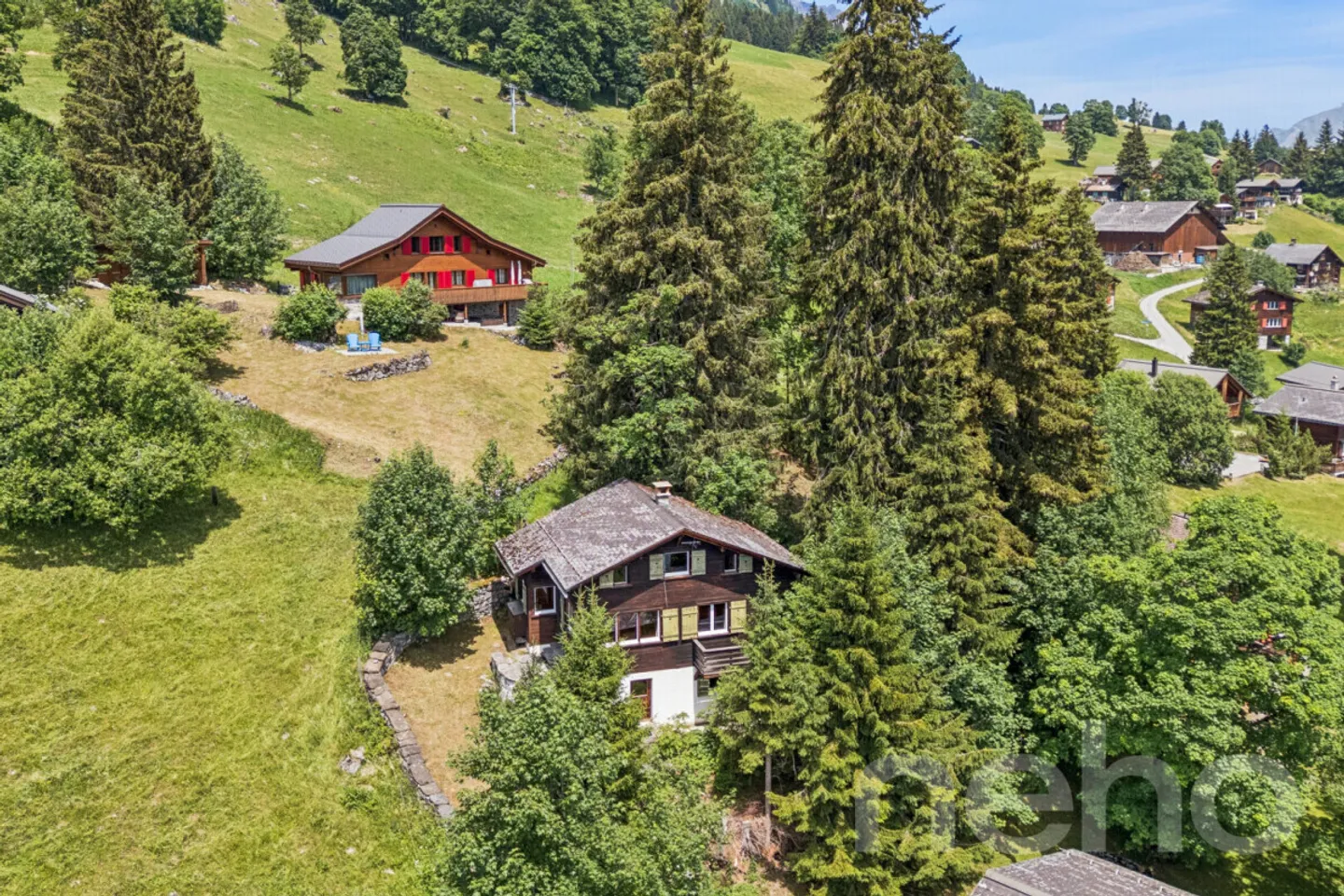 Chalet mit Einliegerwohnung & Aussicht - Foto 3 von 12