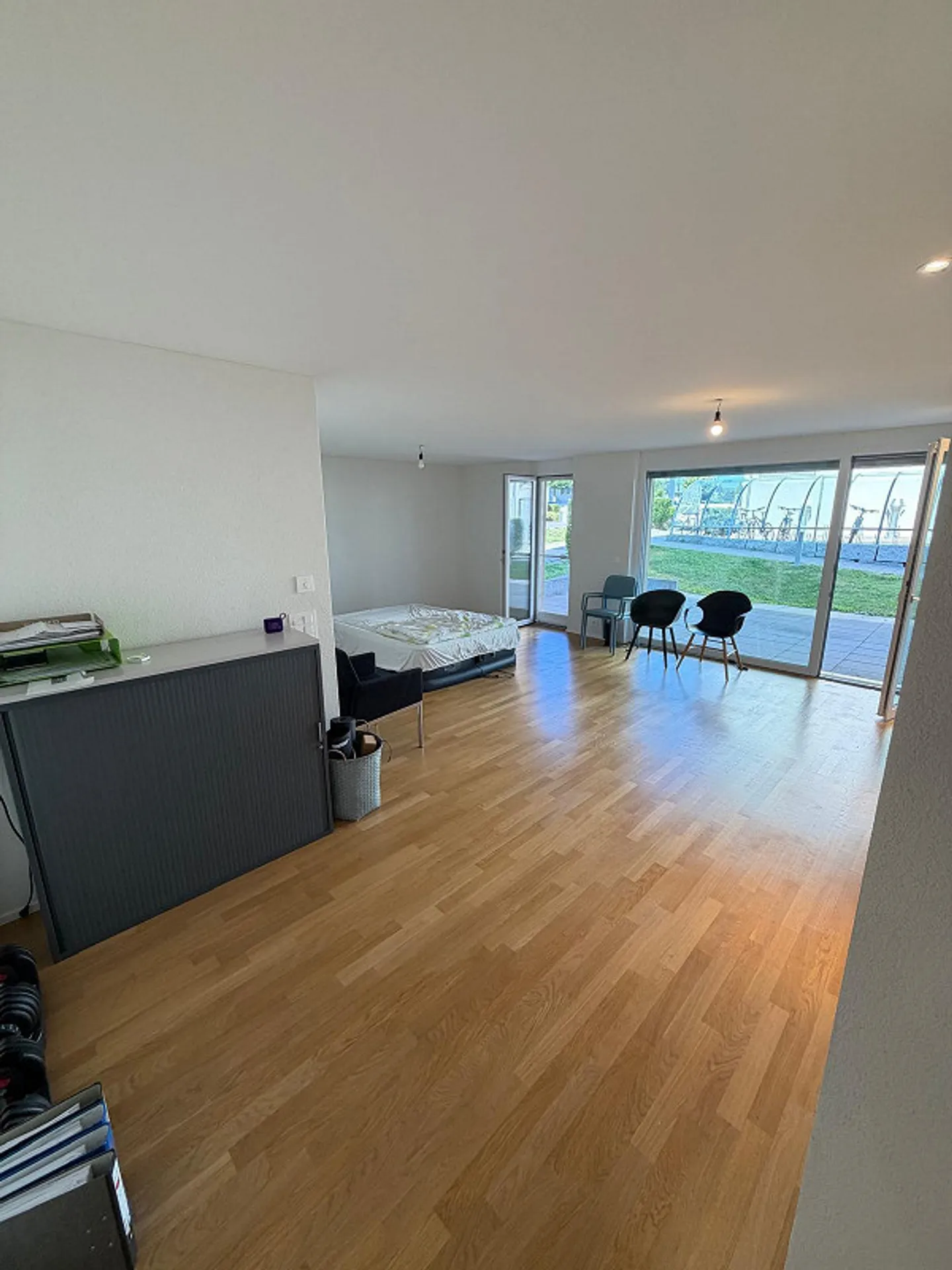 Modernes Appartement mit Terrasse - Foto 1 von 11