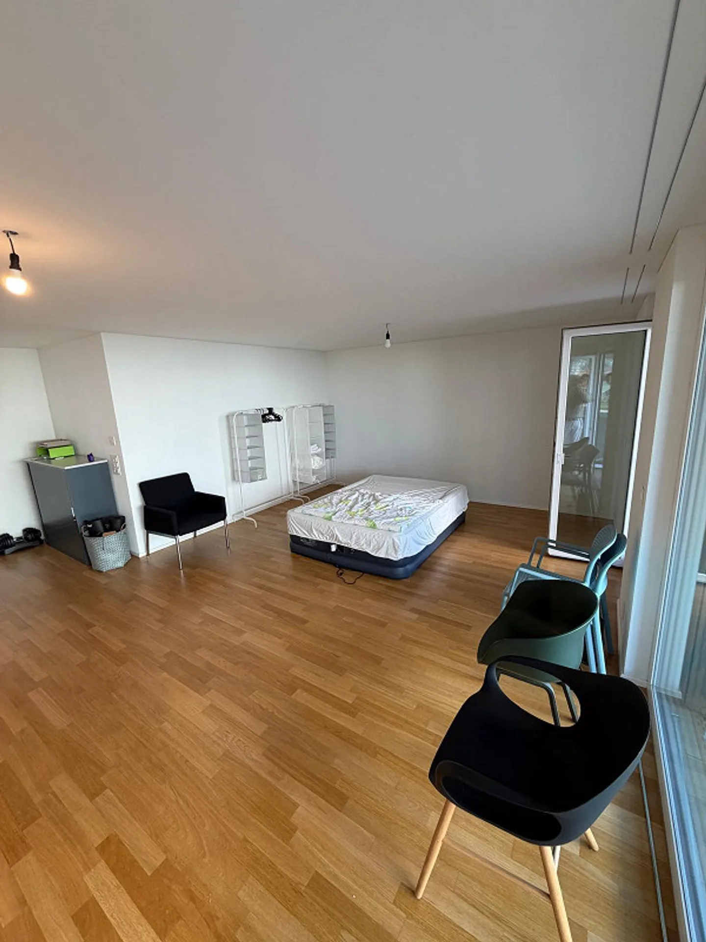 Modernes Appartement mit Terrasse - Foto 2 von 11
