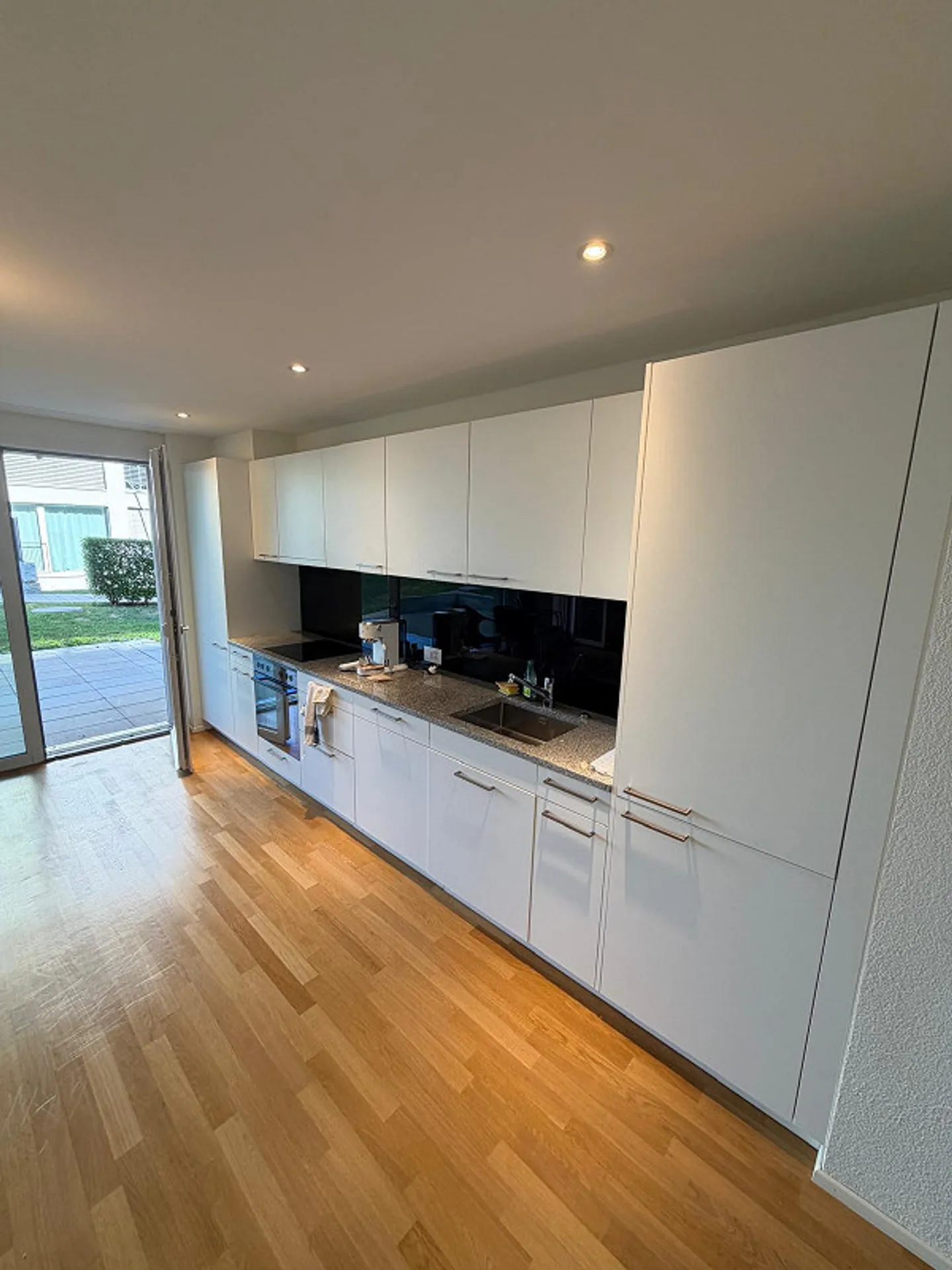 Modernes Appartement mit Terrasse - Foto 3 von 11