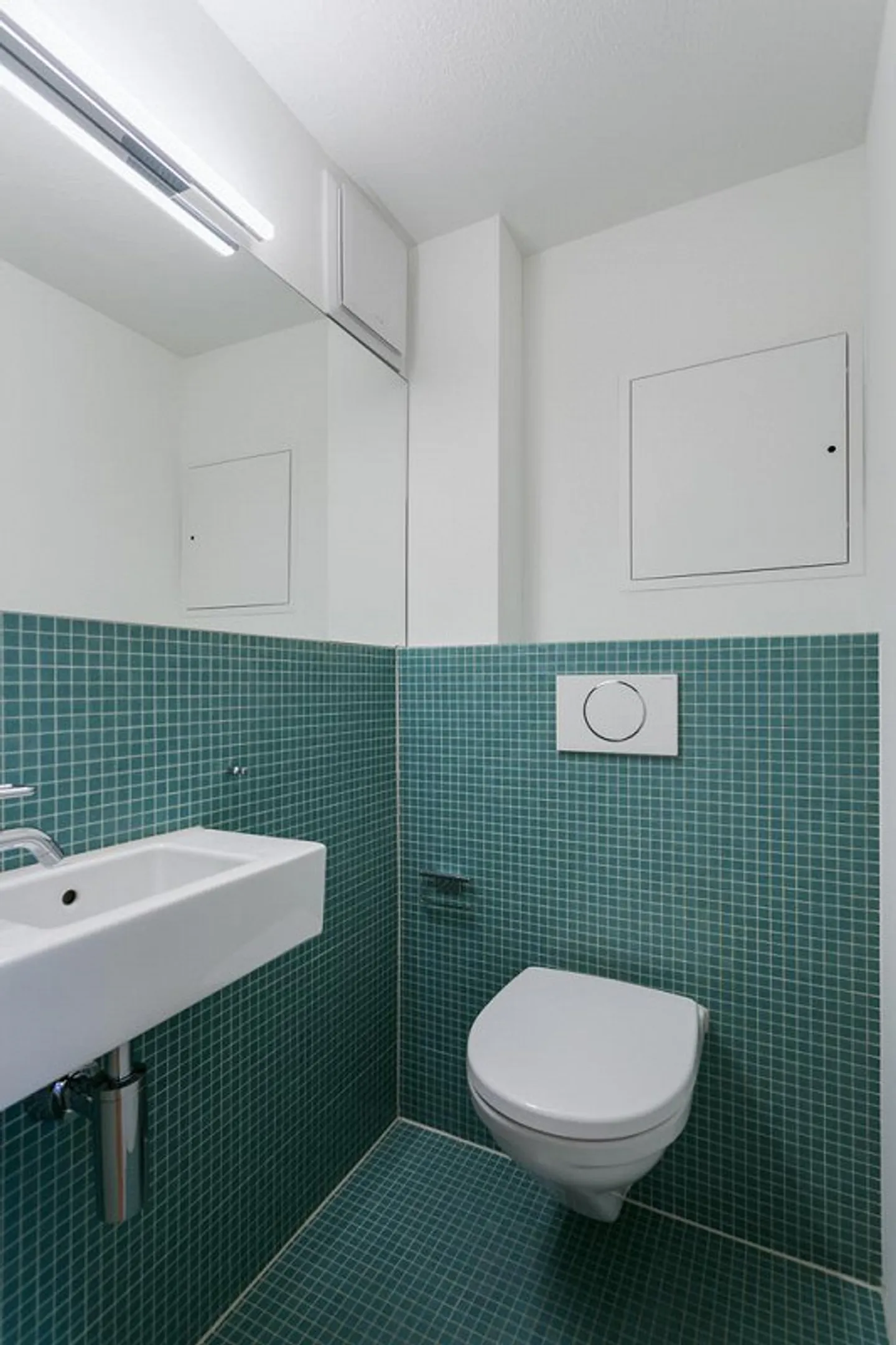 Live and enjoy life in the picturesque old town of Zug - Photo 11 of 11