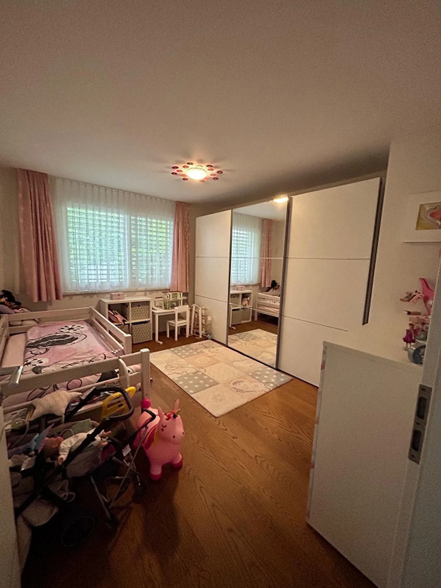 Exclusive 4.5 Room Apartment on the Ground Floor - Photo 7 of 22