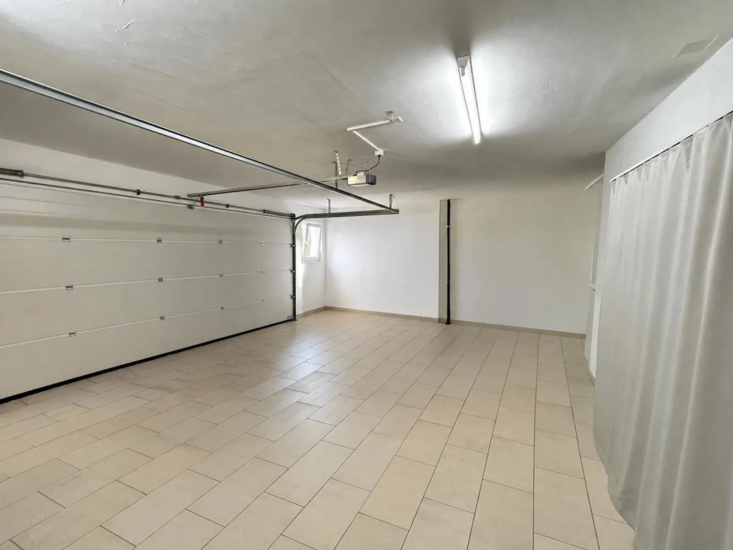 Exclusive 4.5 Room Apartment on the Ground Floor - Photo 17 of 22