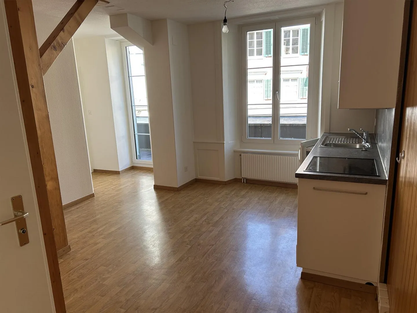 2-room apartment in the center with large balcony - Photo 2 of 5