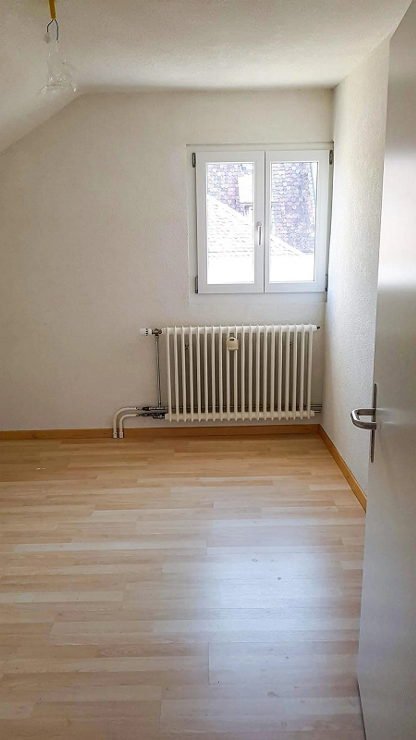 Charmante appartement sous les toits de 3 pièces au cœur de la vieille ville - Photo 12 sur 15