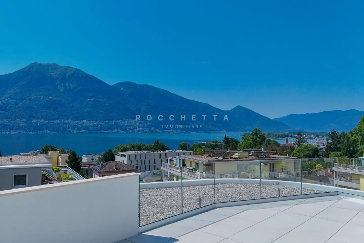 Residenza La Perla - Eleganza e Comfort in una Posizione Privilegiata - Foto 1 di 15