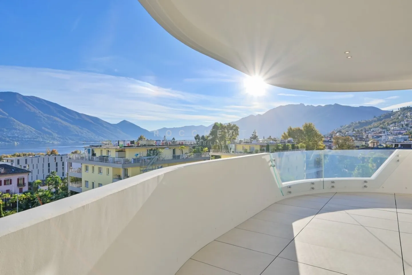 Residenza La Perla - Eleganza e Comfort in una Posizione Privilegiata - Foto 3 di 15