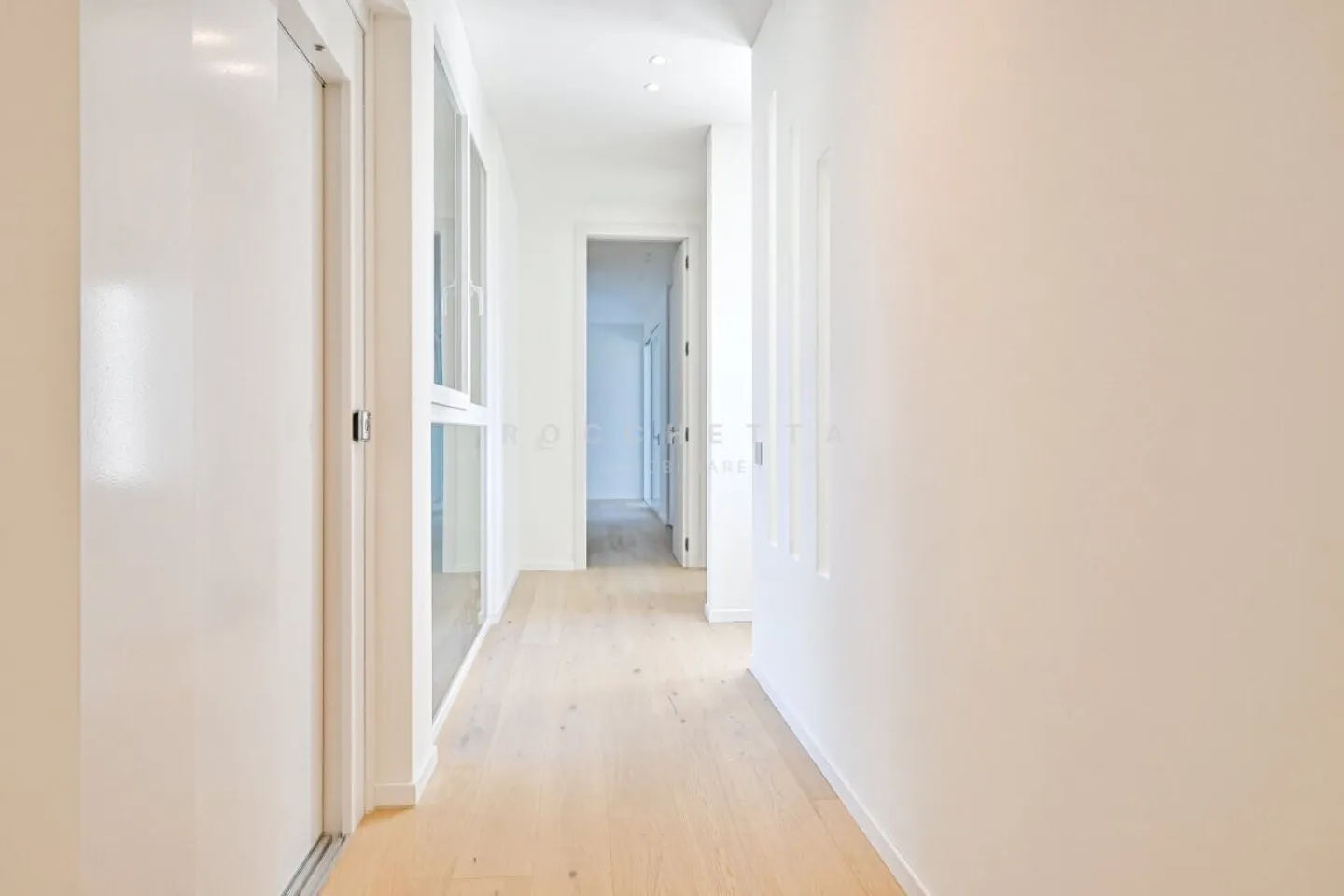 Residenza La Perla - Eleganza e Comfort in una Posizione Privilegiata - Foto 9 di 15