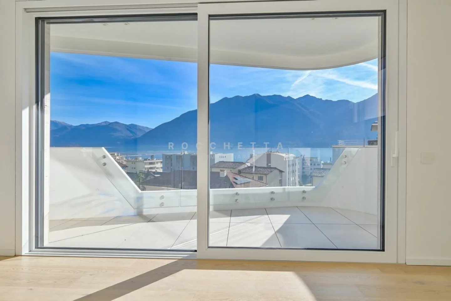 Residenza La Perla - Eleganza e Comfort in una Posizione Privilegiata - Foto 10 di 15