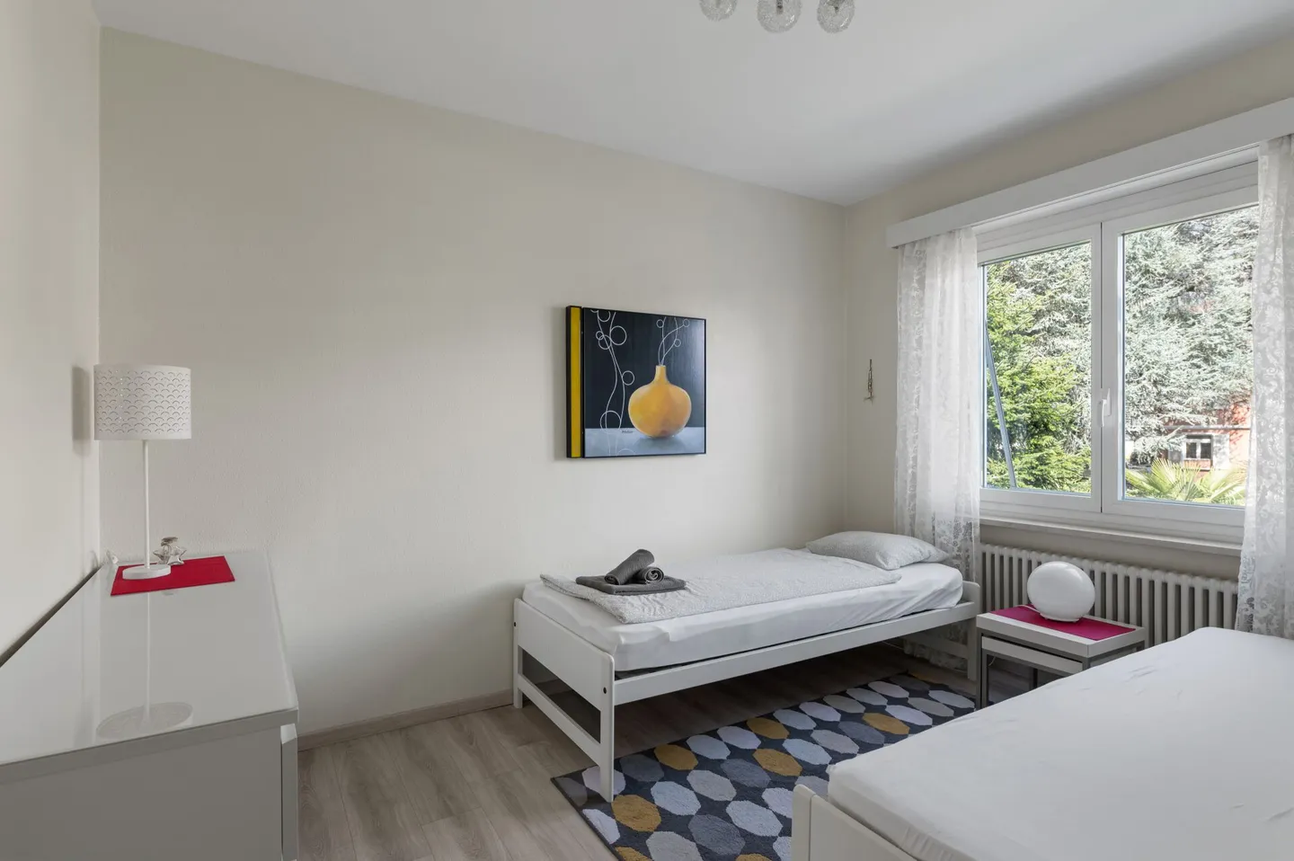 In the heart of Ascona, elegant and furnished 3.5 rooms with pool - Photo 12 of 15