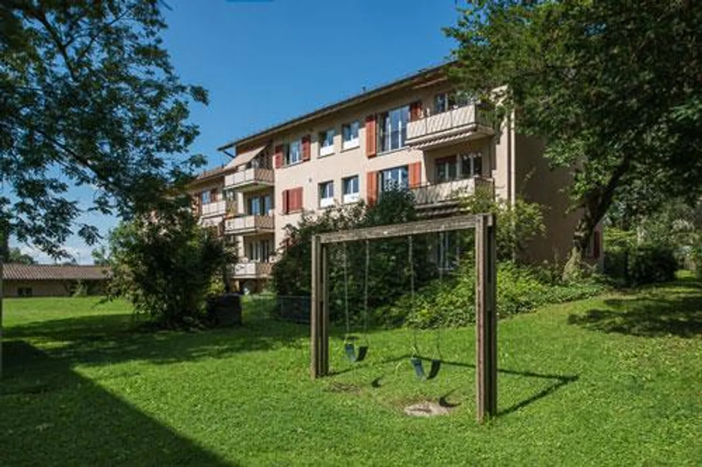 Modern and bright apartment in a central location - Photo 1 of 1