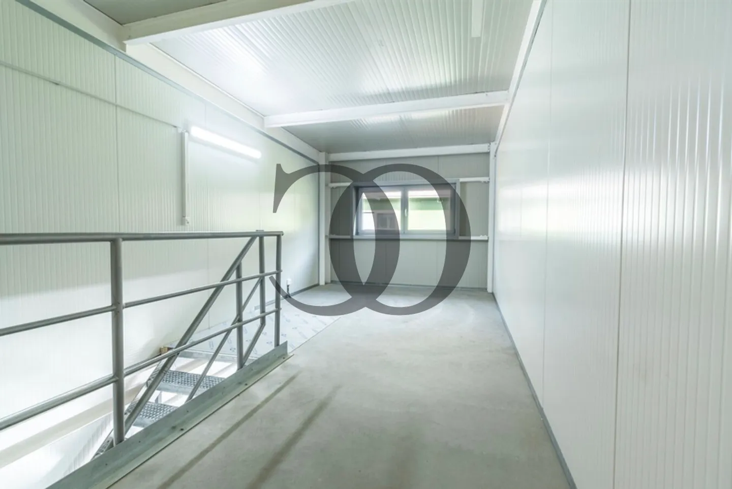 OPPORTUNITÀ D'INVESTIMENTO – BOX DI RENDIMENTO A ROCHE - Foto 3 di 6