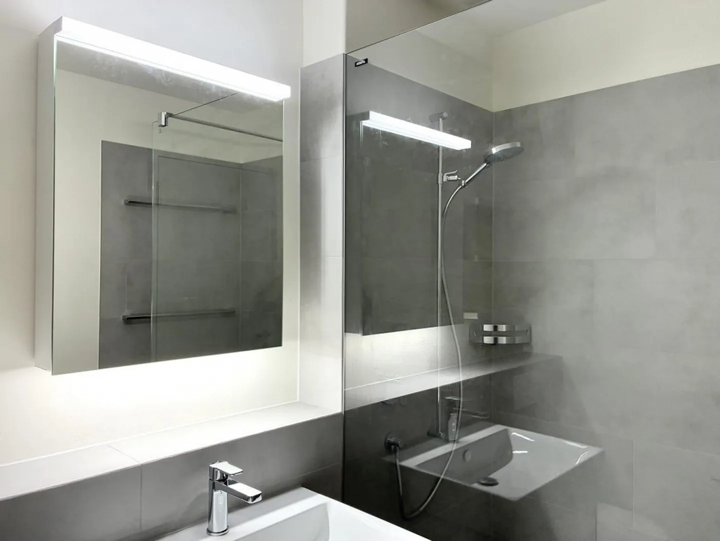 Moderno appartamento di 3,5 stanze in mezzo al verde - Alpnach Dorf - Foto 6 di 18