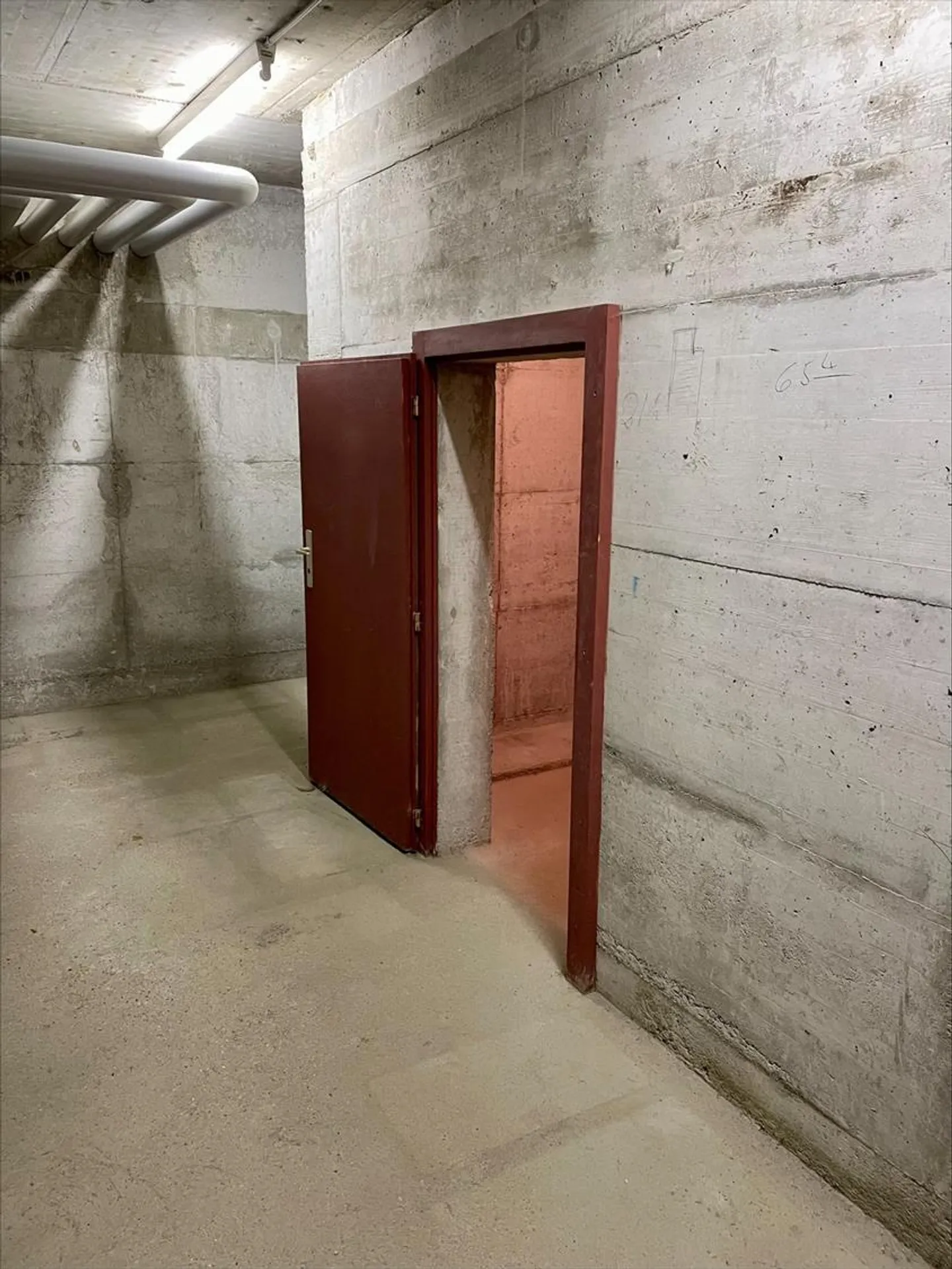 Le Chaux-de-Fonds 2 locali di stoccaggio in affitto - Foto 3 di 6