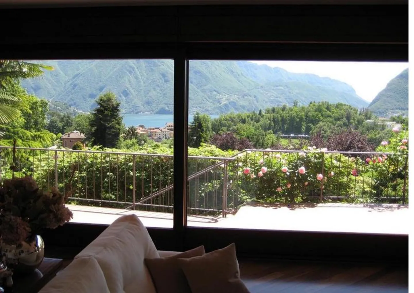 Villa with swimming pool immersed in greenery - Savosa - Photo 8 of 14
