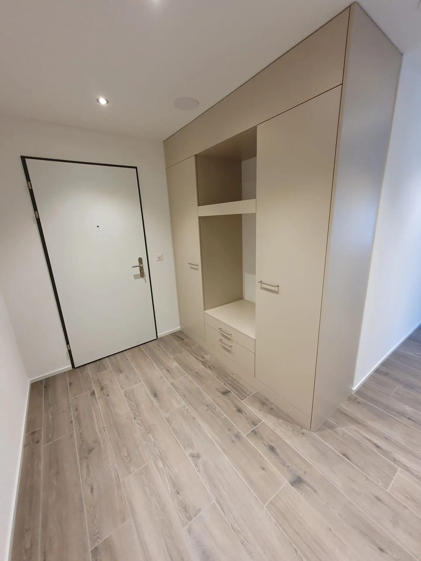 Sale: 2.5-Room Condominium Top Floor - Photo 5 of 10