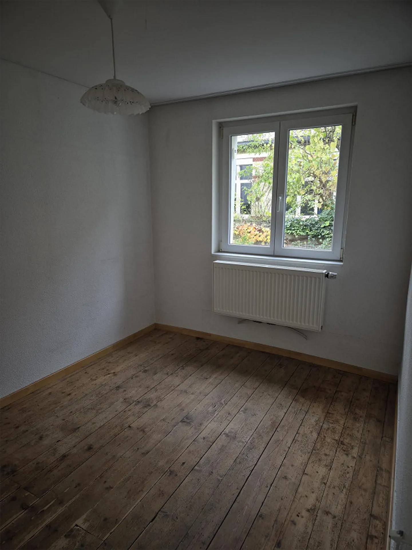 Vivere e lavorare in una struttura di edificio antico flessibile in posizione centrale - Foto 3 di 9