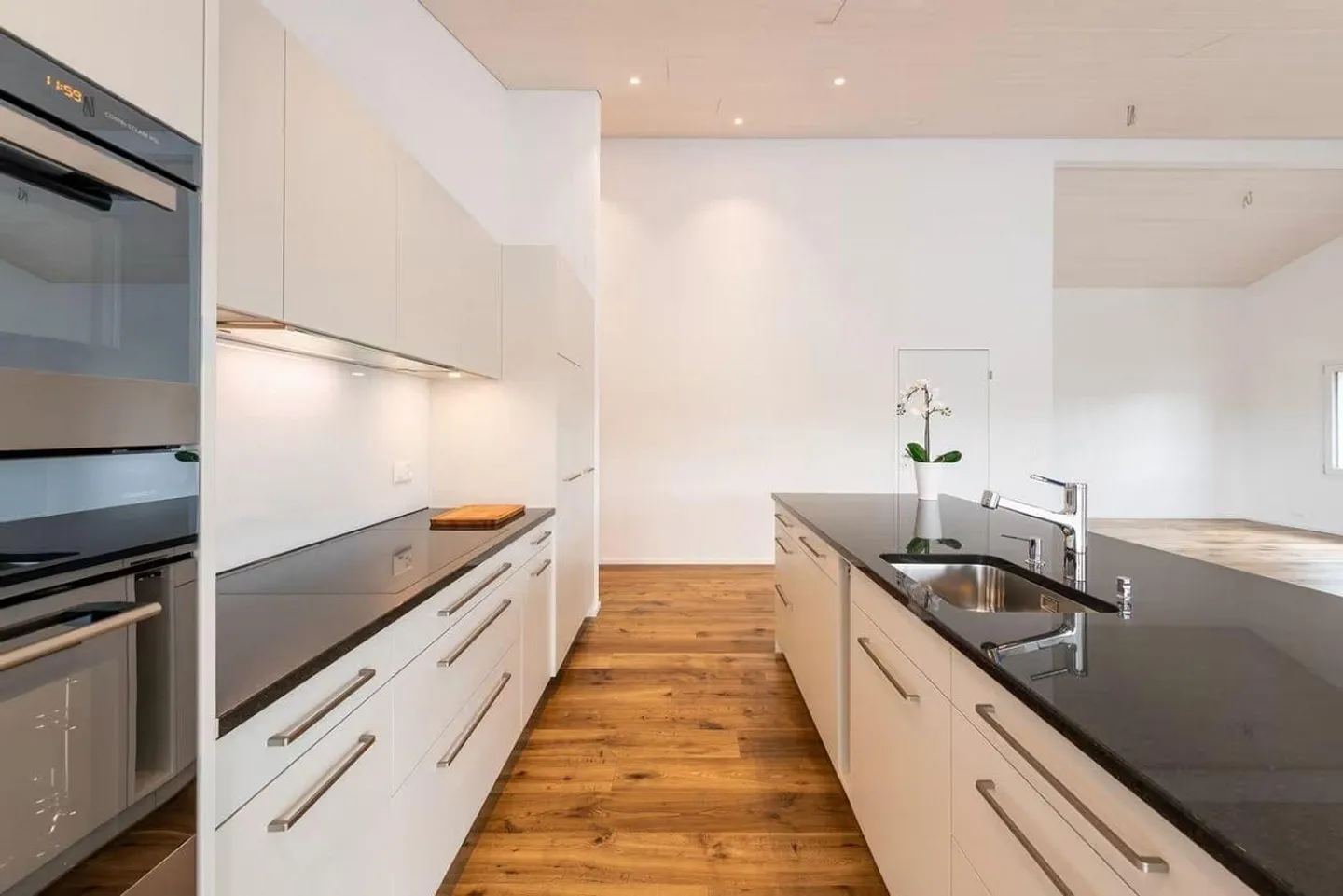 Stylische Attikawohnung mit Terrasse - Foto 2 von 10