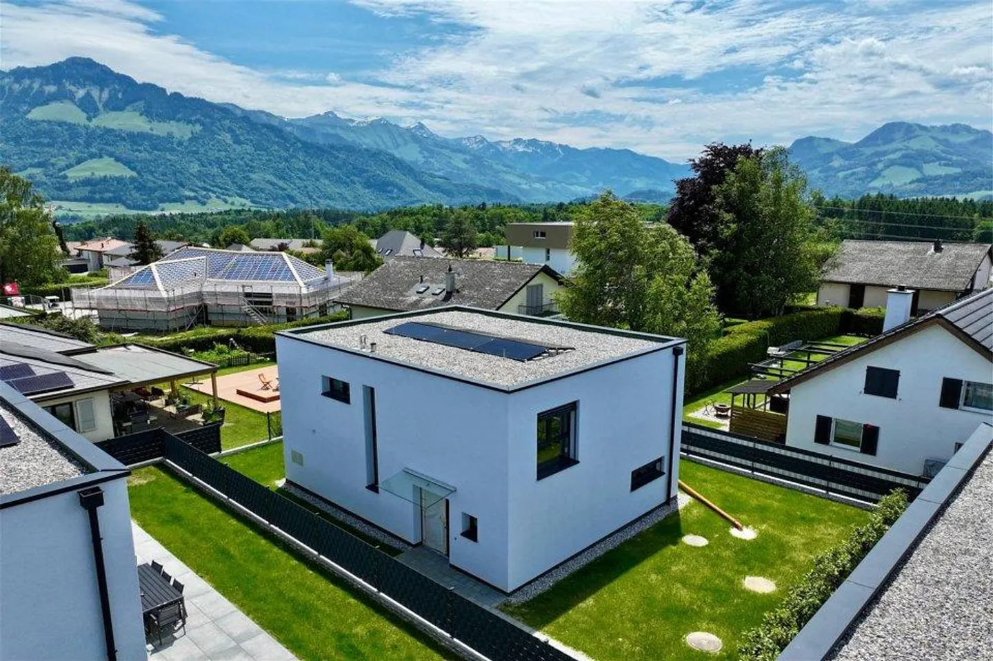 Villa 5.5 pièces - Photo 2 sur 6