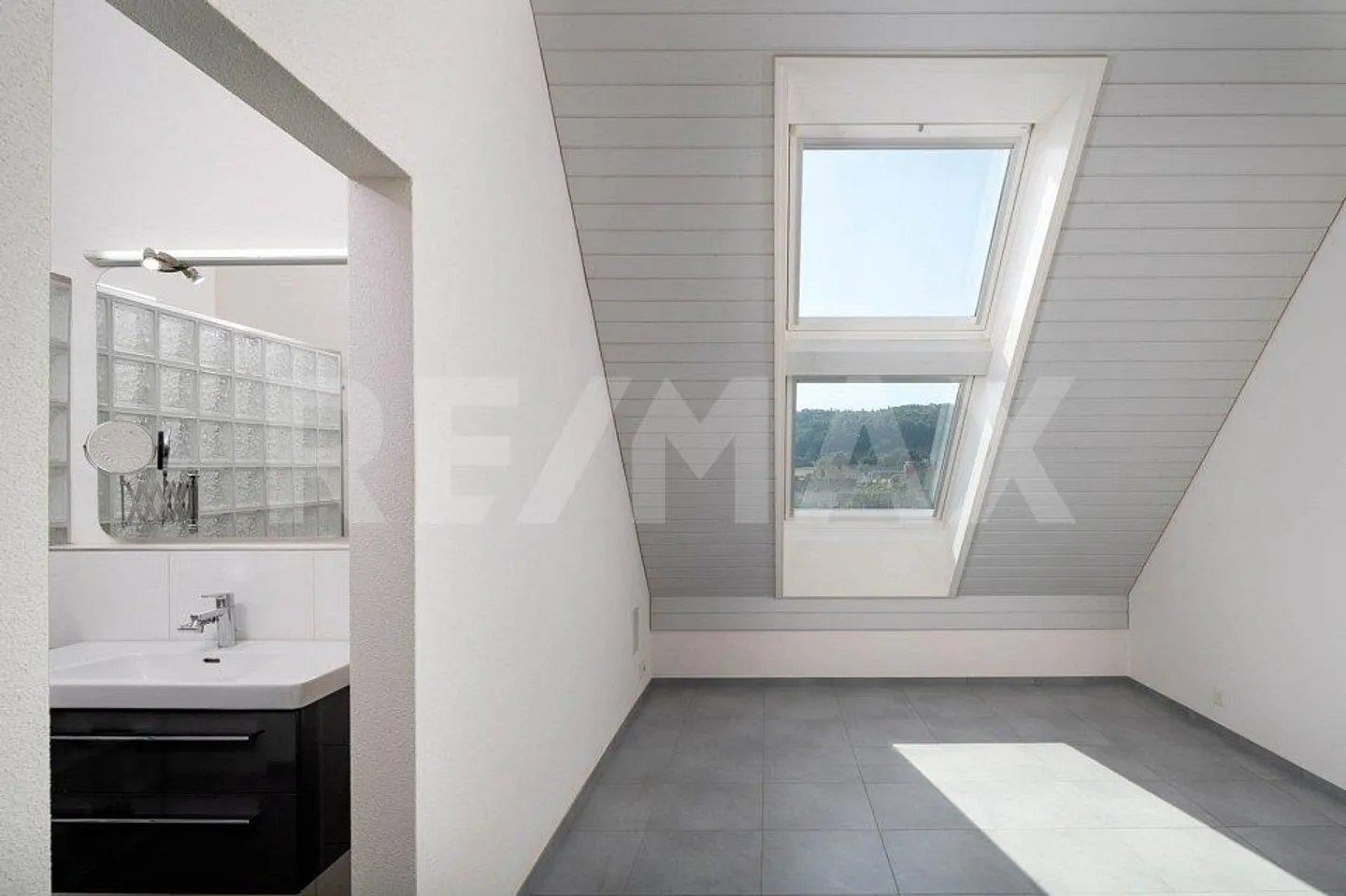 Appartamento moderno di 3,5 locali in vendita a Würenlos – ideale per single... - Foto 5 di 13