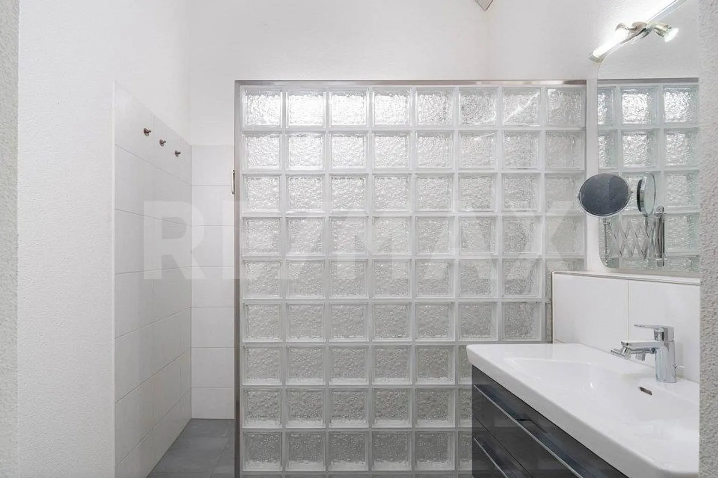 Appartamento moderno di 3,5 locali in vendita a Würenlos – ideale per single... - Foto 6 di 13