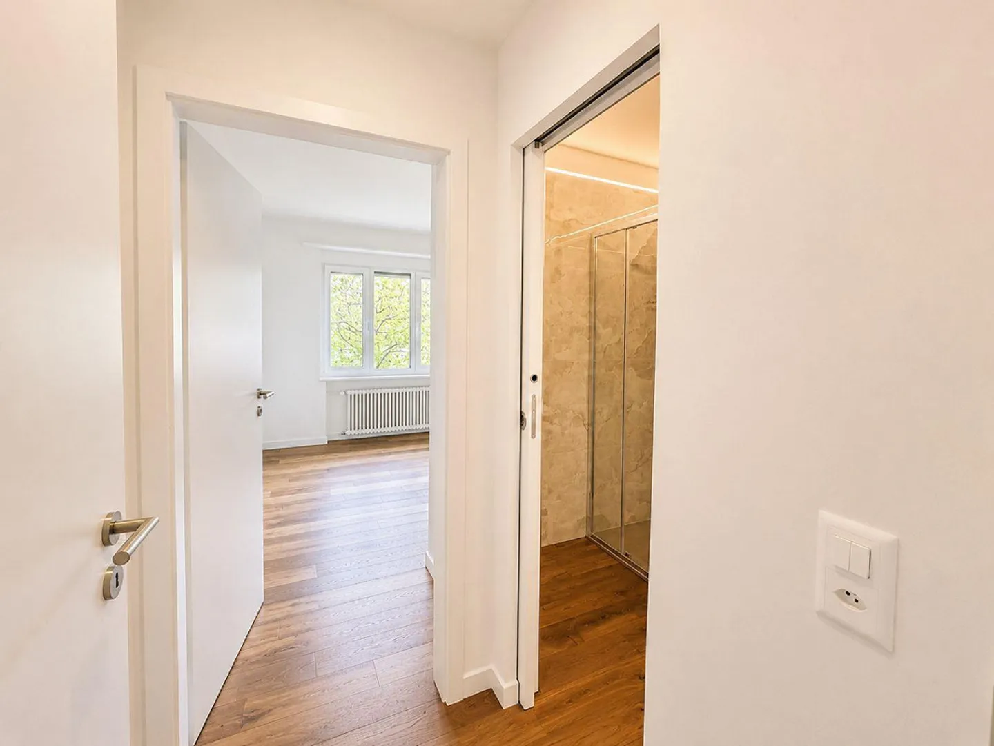 Elegante appartamento di 4,5 stanze in una bella zona residenziale a Stabio - Foto 6 di 10