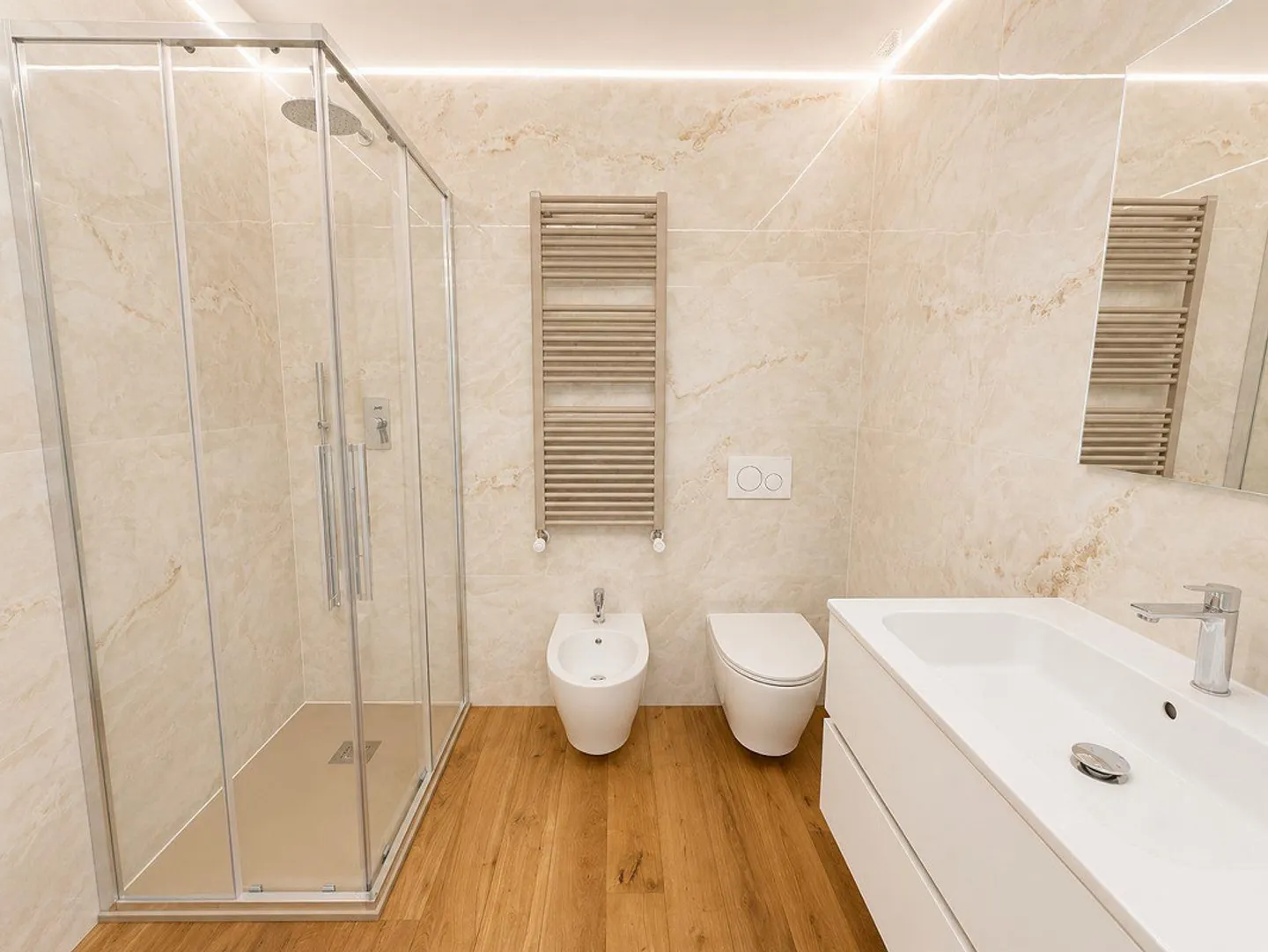 Elegante appartamento di 4,5 stanze in una bella zona residenziale a Stabio - Foto 7 di 10