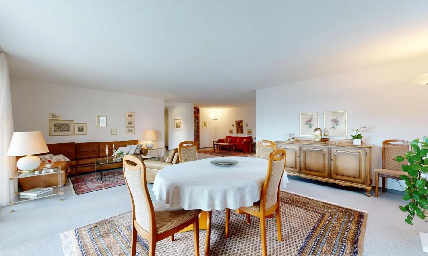 Grosszügige Wohnung in Top Lage - Foto 2 von 11