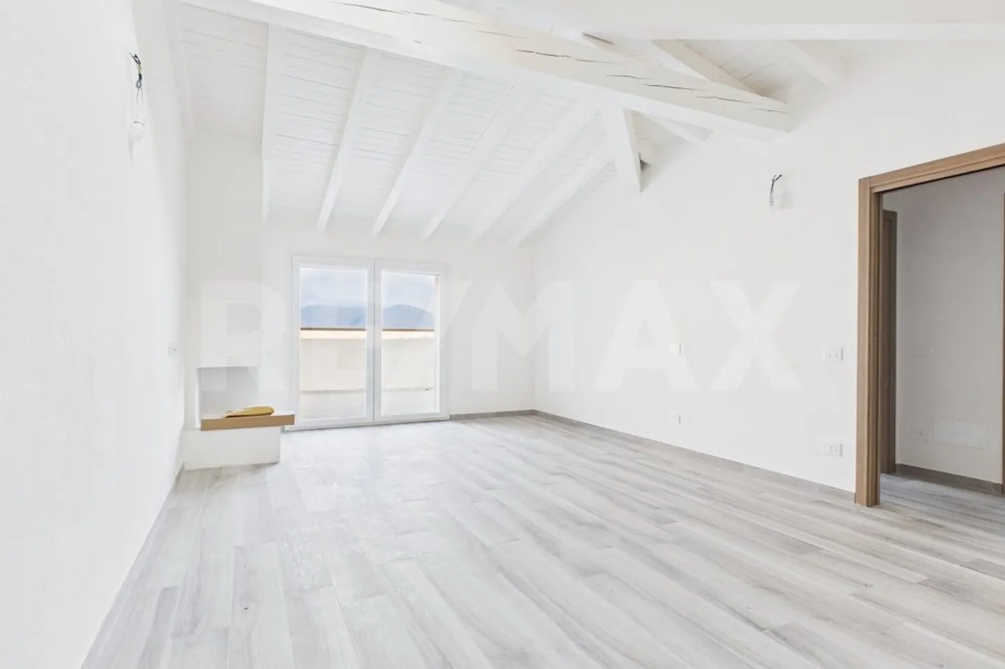 Neubauwohnung mit Panoramaterrasse (Italien) - Photo 4 of 13