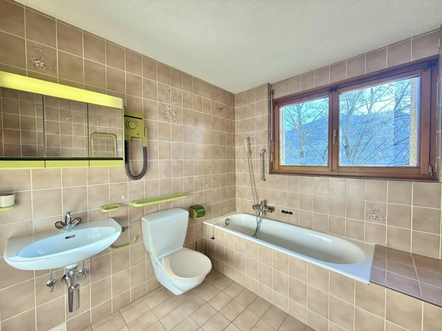 Grande maison avec beaucoup de potentiel à Chamoson - Photo 26 sur 31