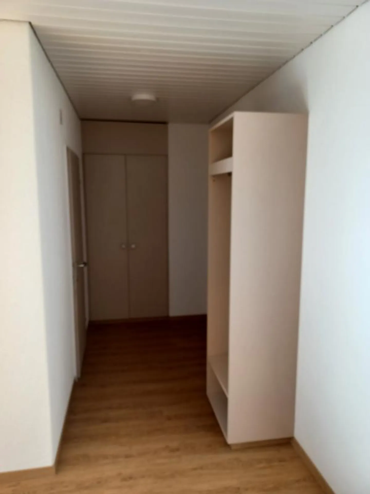 Appartamento 1.0 stanze in una posizione tranquilla - Foto 5 di 8