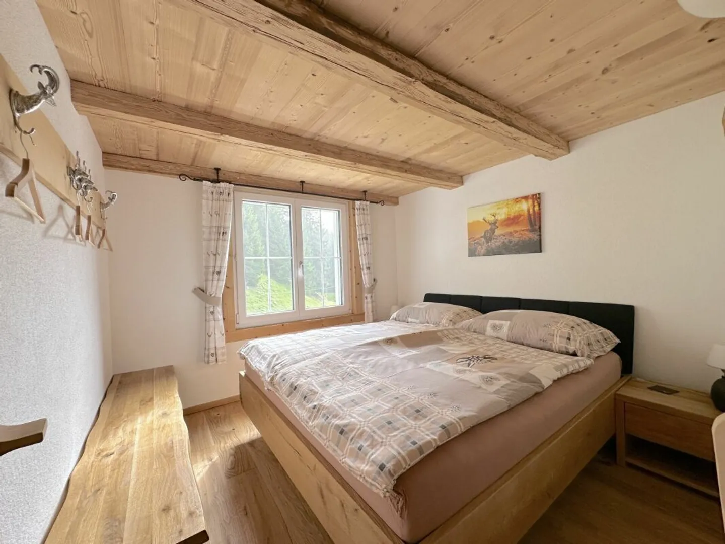 Mountain Chalet - Photo 7 of 19