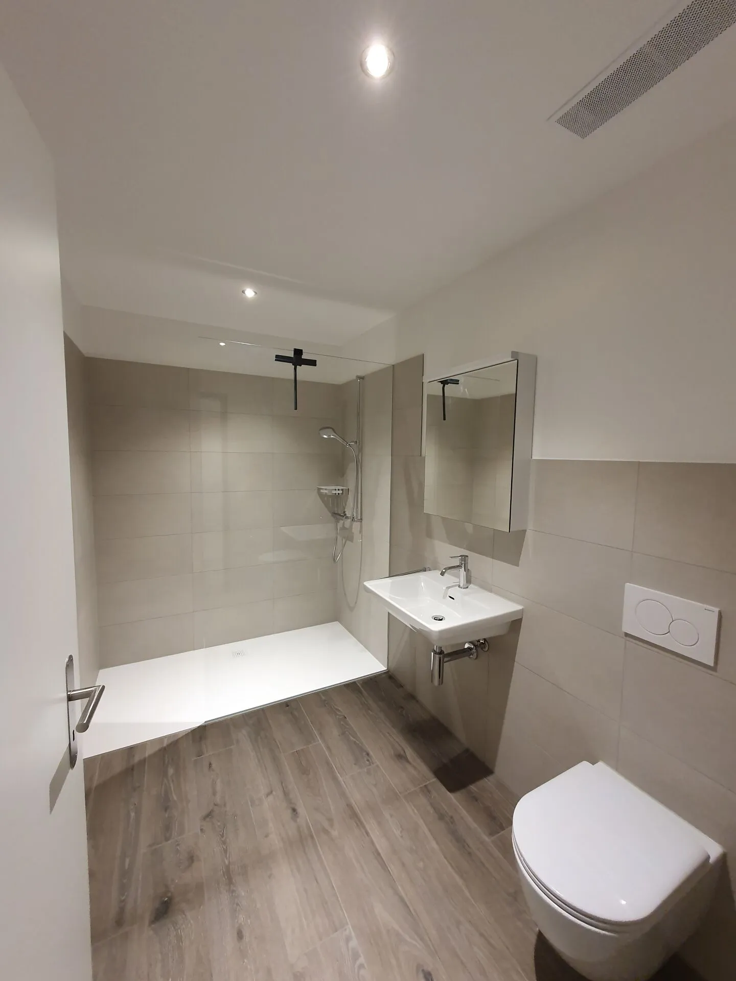 Vente : Appartement en copropriété de 4,5 pièces au dernier étage - Photo 9 sur 13