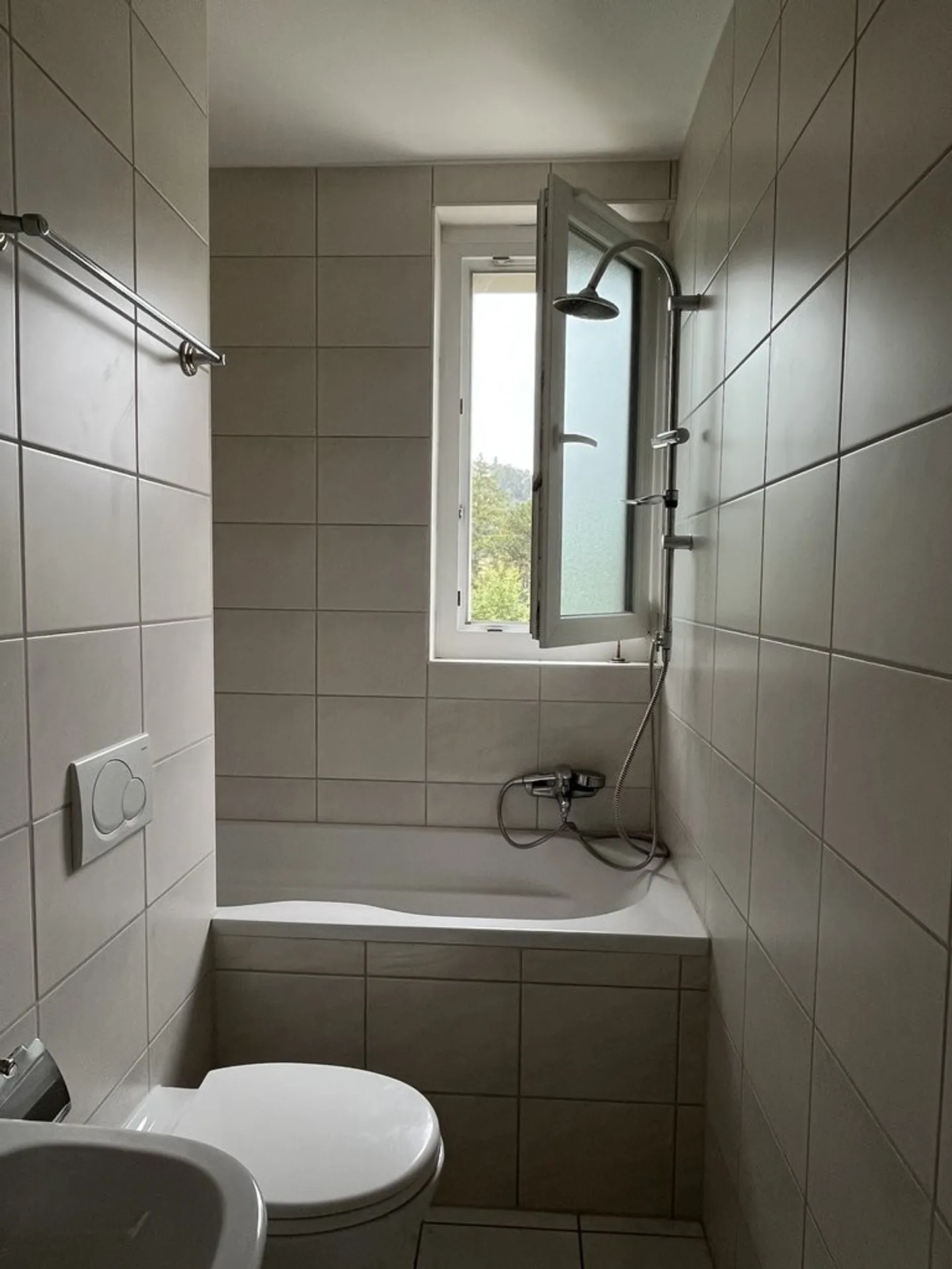 Appartamento 3.5 locali in affitto a Locle - Foto 6 di 7