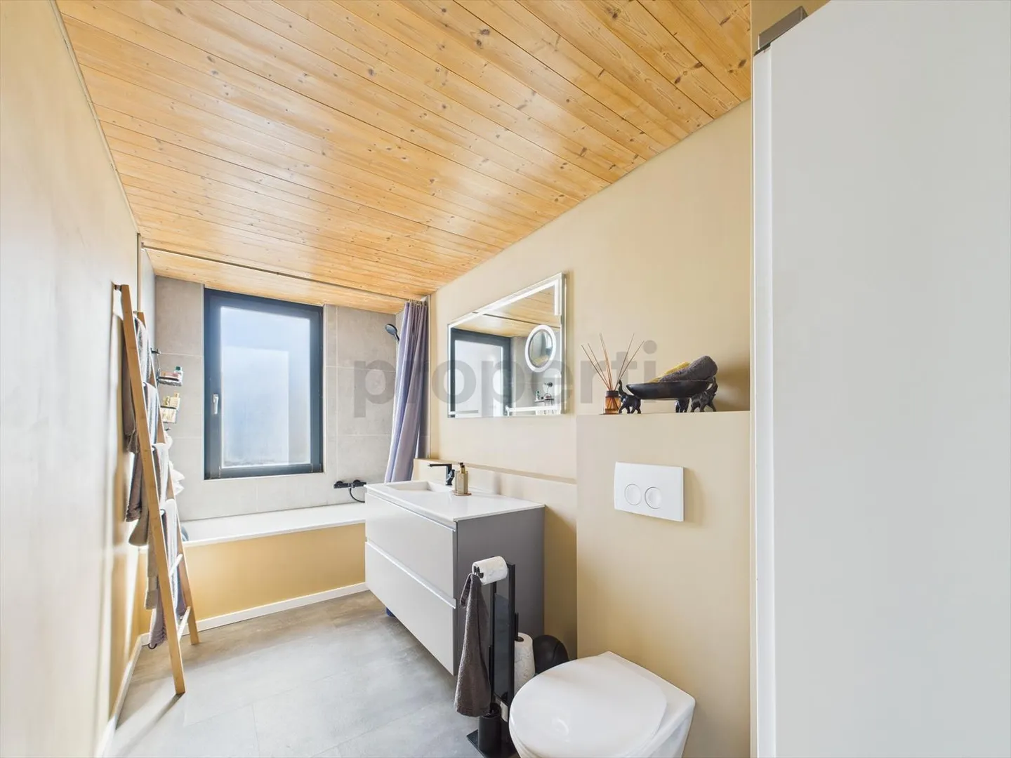 Casa a gradini in affitto - Foto 10 di 12