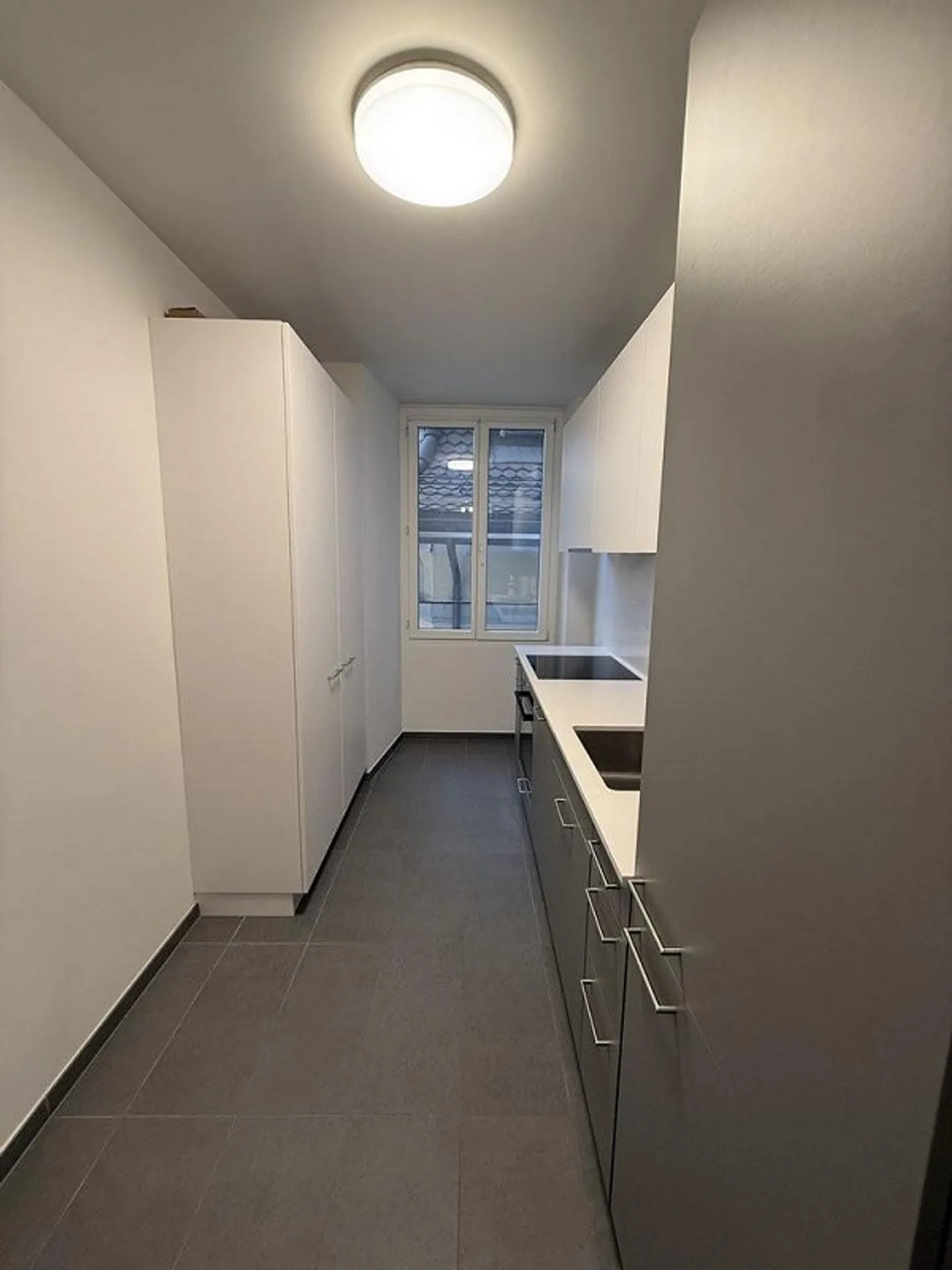 Appartement Charmant au Centre-Ville - Photo 4 sur 6