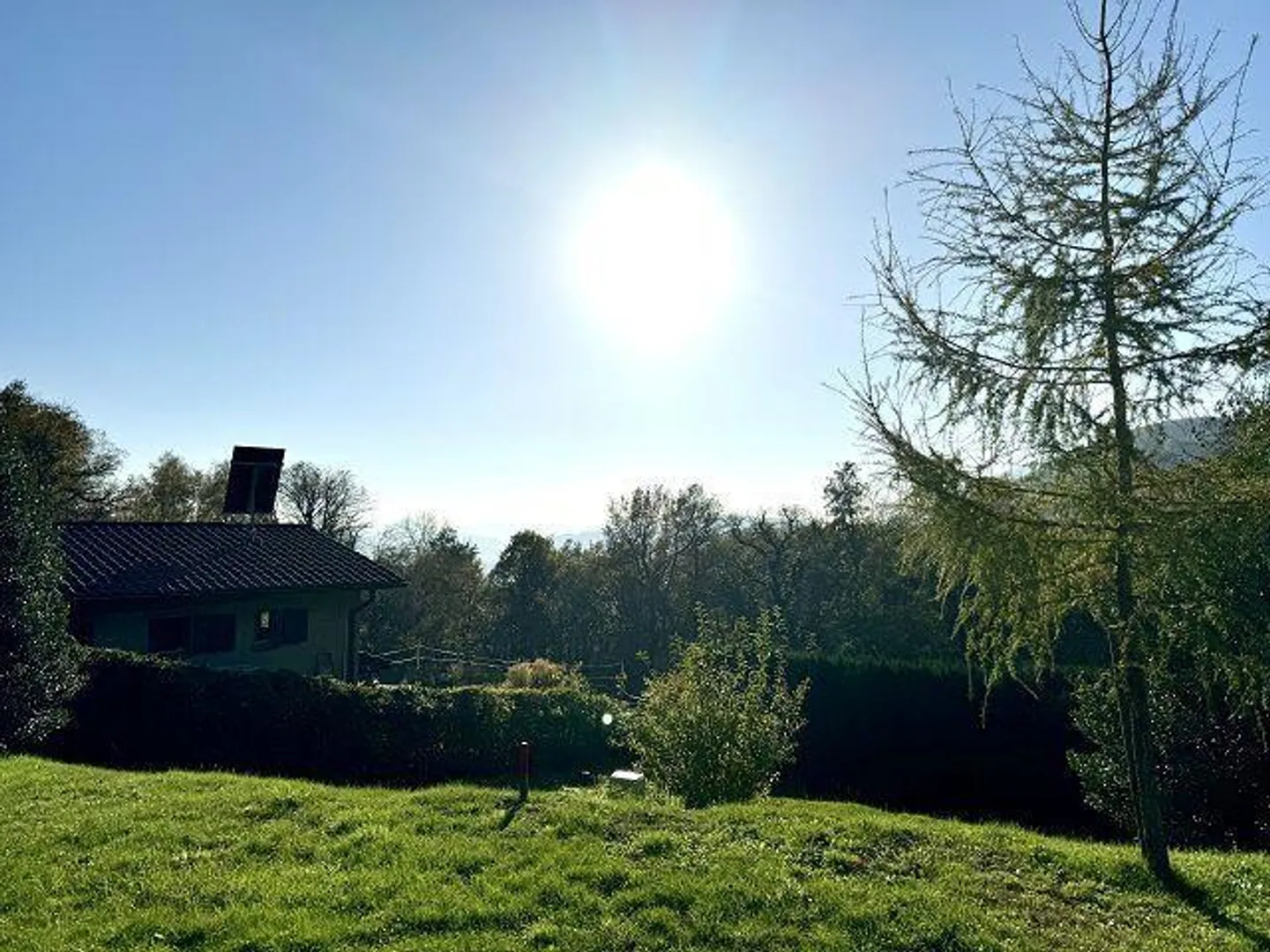 Villa 3 1/2 pièces avec beaucoup de terrain dans un endroit très calme et ensoleillé... - Photo 22 sur 25