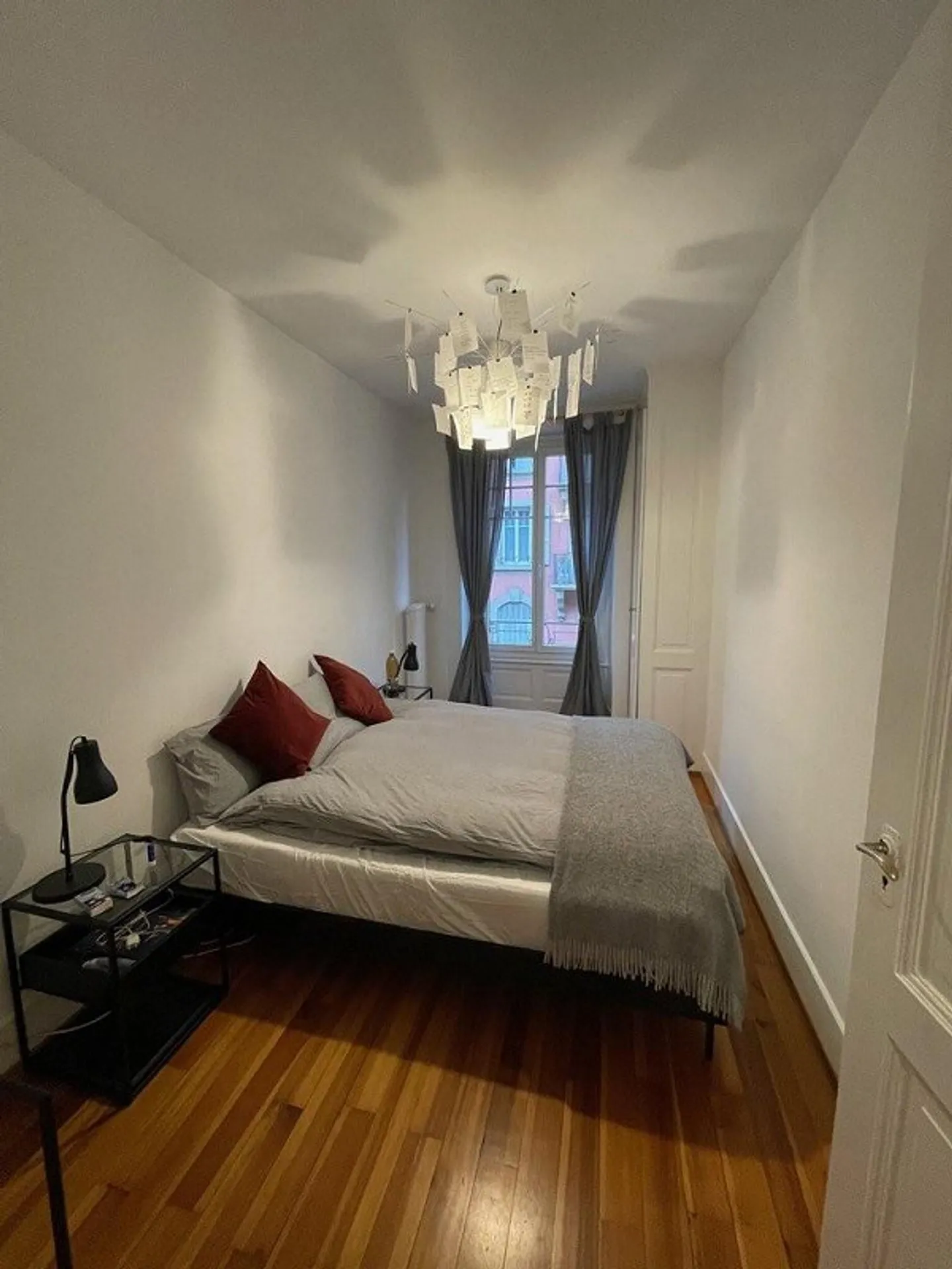 Appartement Charmant au Centre-Ville - Photo 5 sur 6