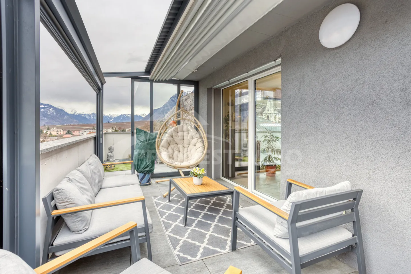 MODERNES PENTHOUSE MIT SPEKTAKULÄRER AUSSICHT - Foto 9 von 9