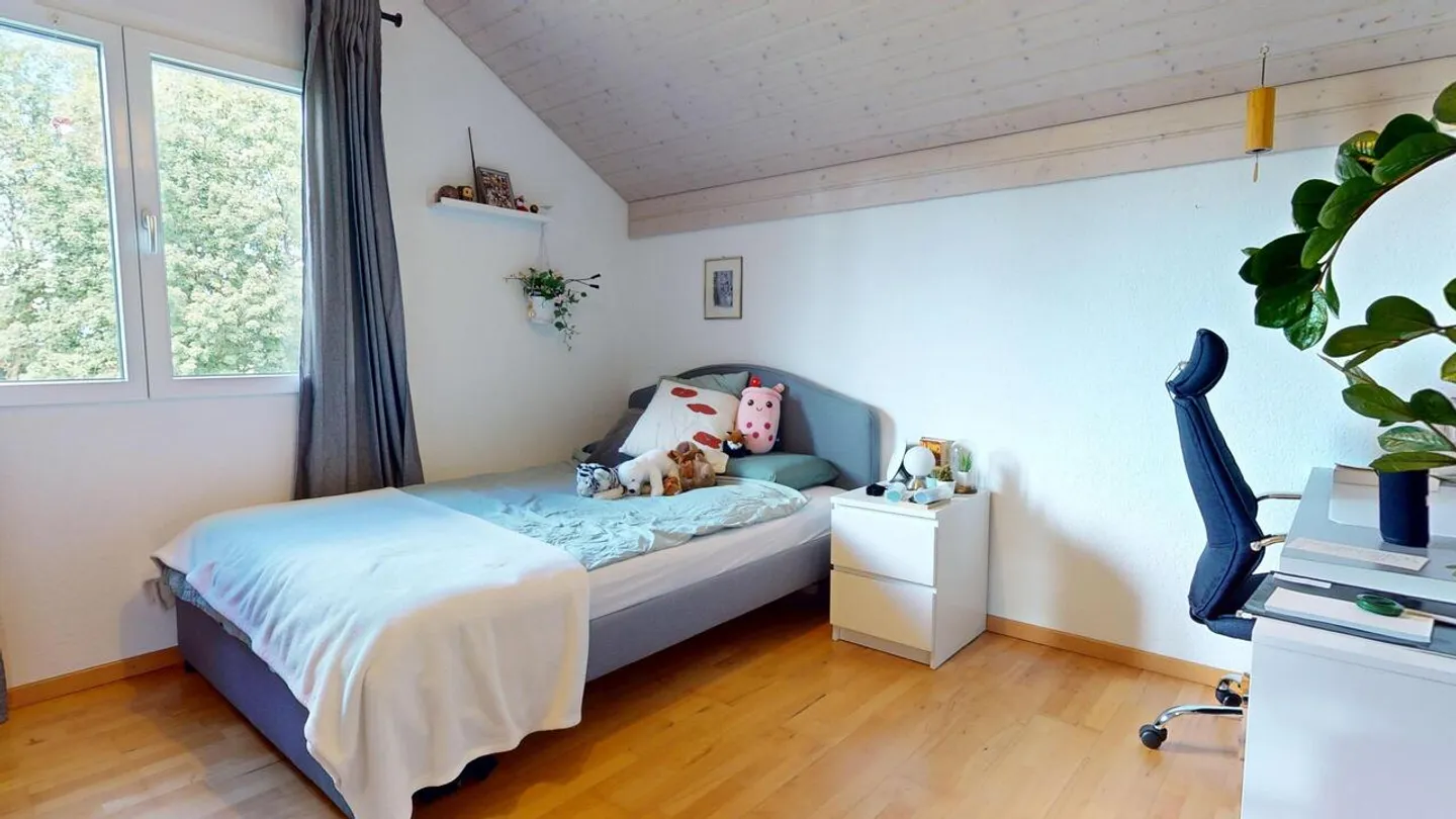 Ein helles, charmantes Familienhaus mit Komfort - Foto 9 von 16
