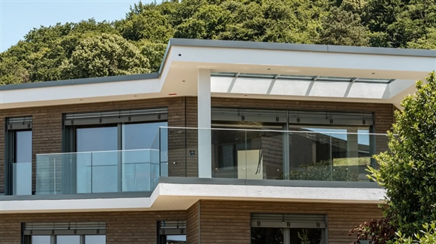 Ampia casa unifamiliare di 6½ stanze - Foto 3 di 15