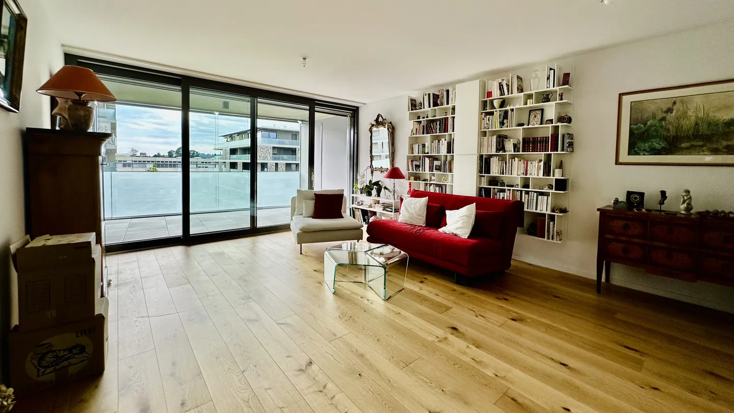 Apartment for rent - Photo 2 of 7