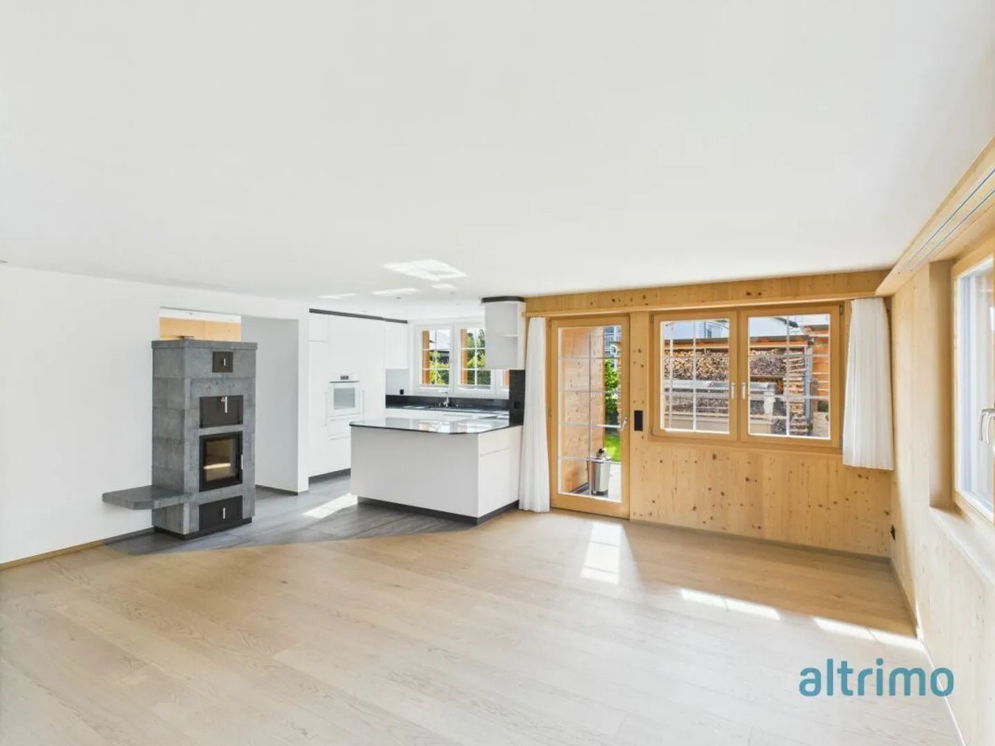 Grosszügige 3.5-Zimmer Parterrewohnung in Zentrumsnähe zu vermieten! - Foto 4 von 14