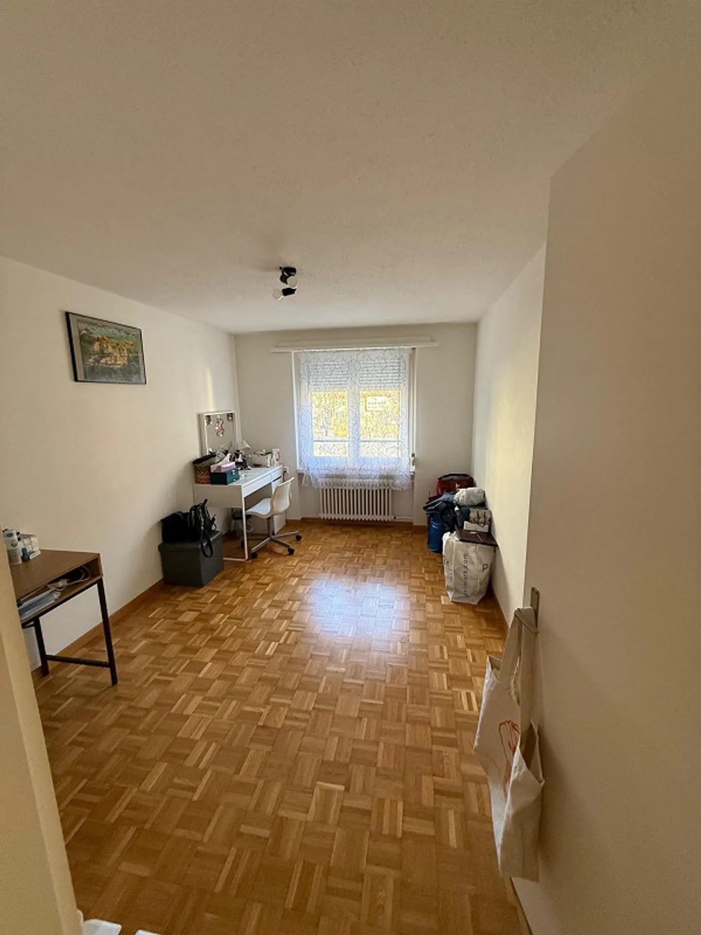 Beautiful and spacious 4-room apartment in Glarus - Photo 10 of 12