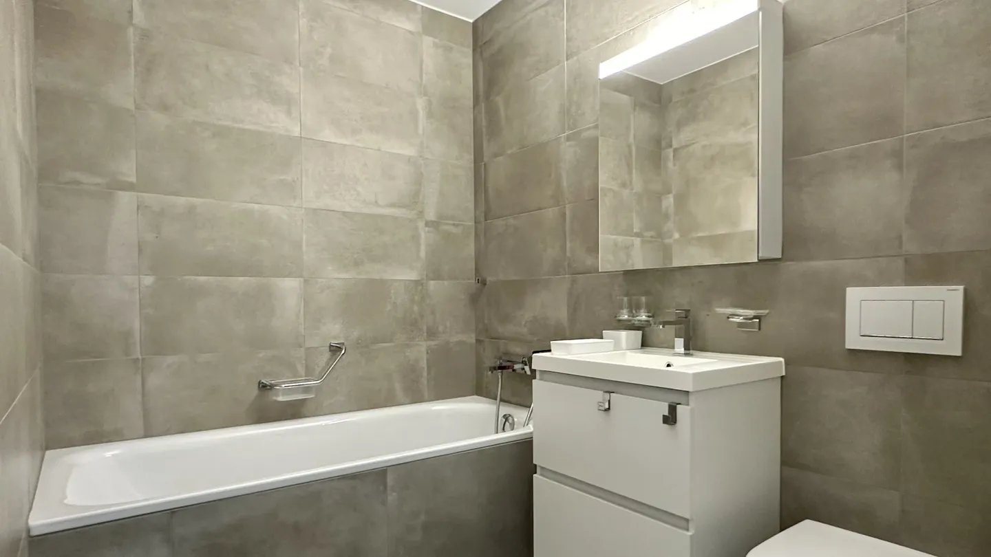 Apartment for rent - Photo 5 of 7